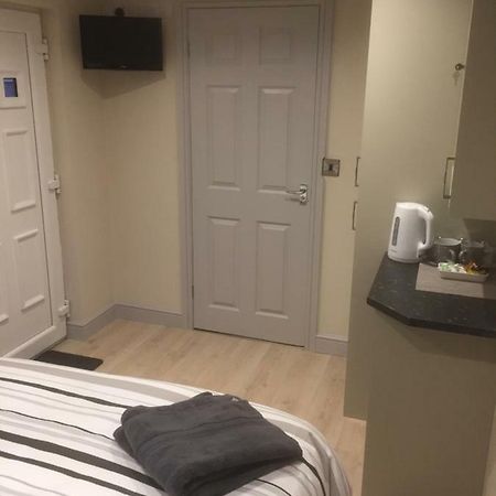 Private en-suite guestroom Ruthin Extérieur photo