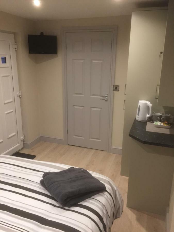 Private en-suite guestroom Ruthin Extérieur photo